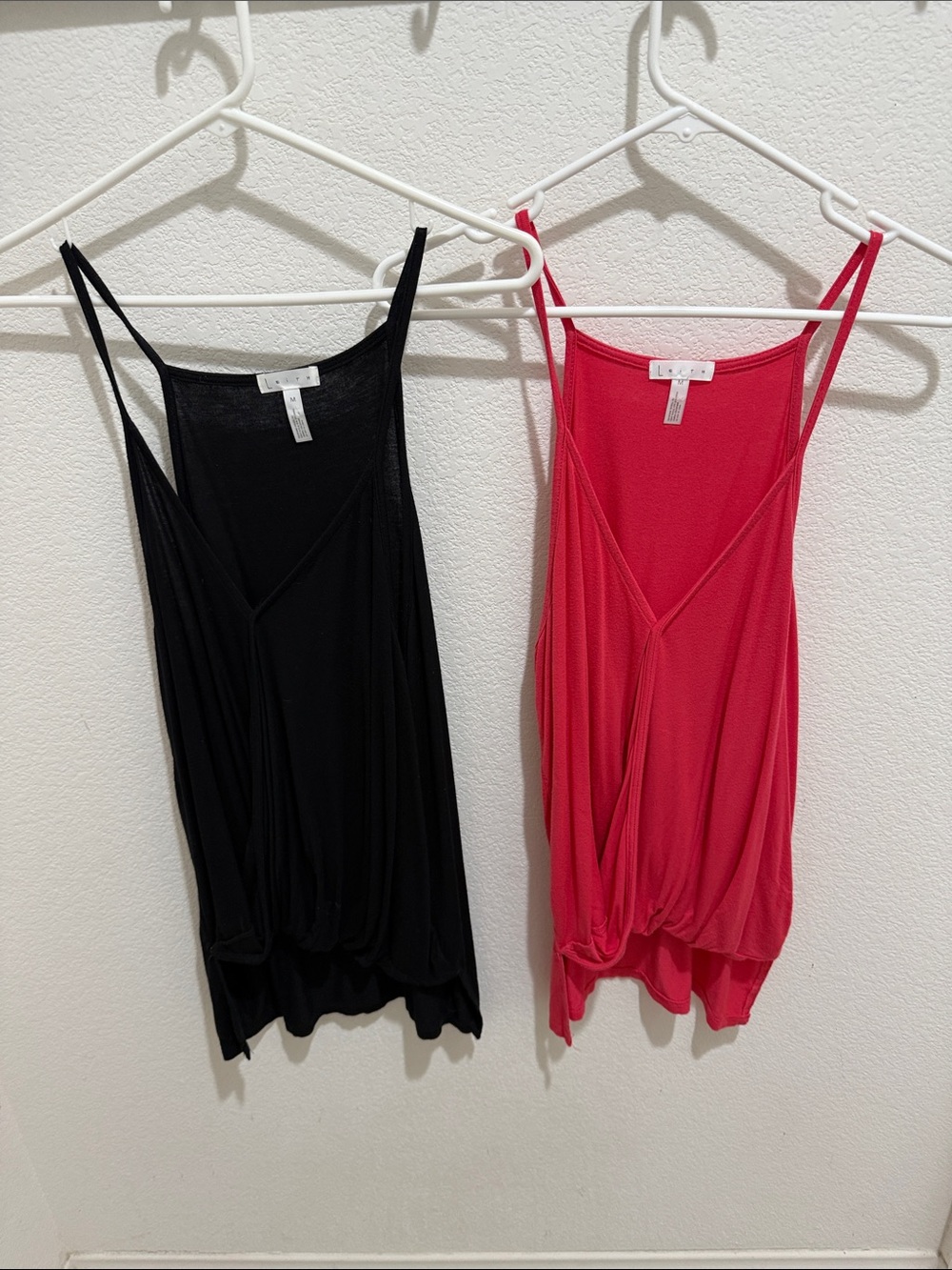 Leith Hot Pink V-Neck Spaghetti Strap Camisole